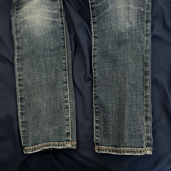 Size 00 short American Eagle Skinny Jeans - Picture 2 of 4